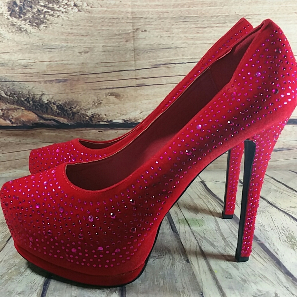 Toi et Moi Women's Red Jewel Pumps Size 10